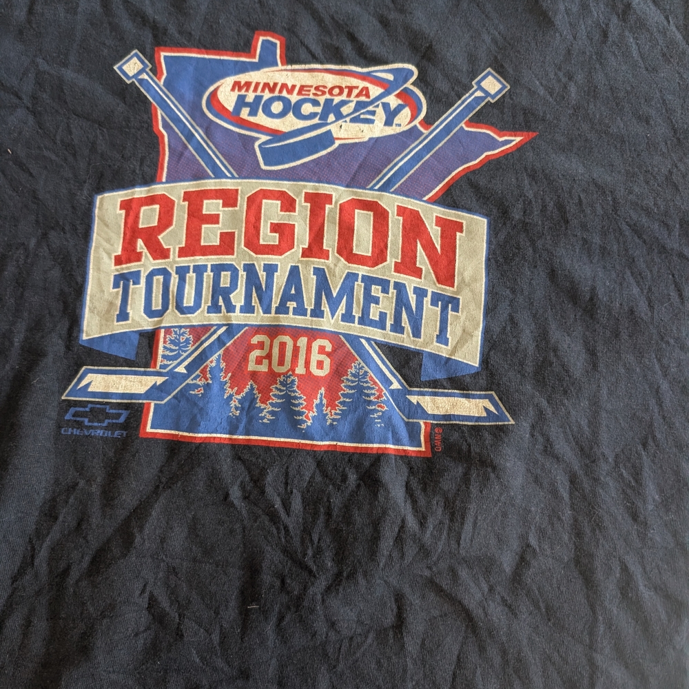 Minnesota Hockey Region Tournament T-Shirt Pre Owned